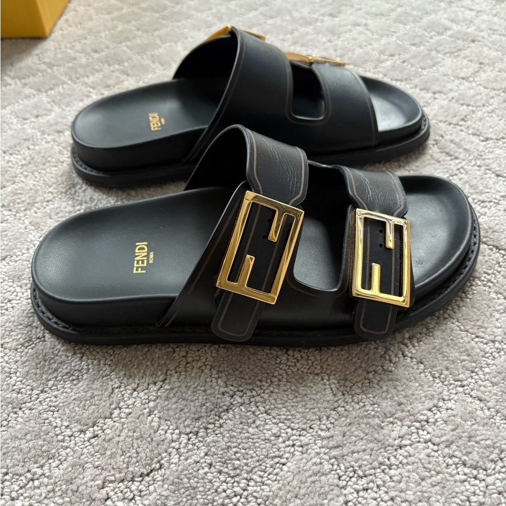 Fendi Black Leather “feel” Slides - size 36 - Picture 3 of 11